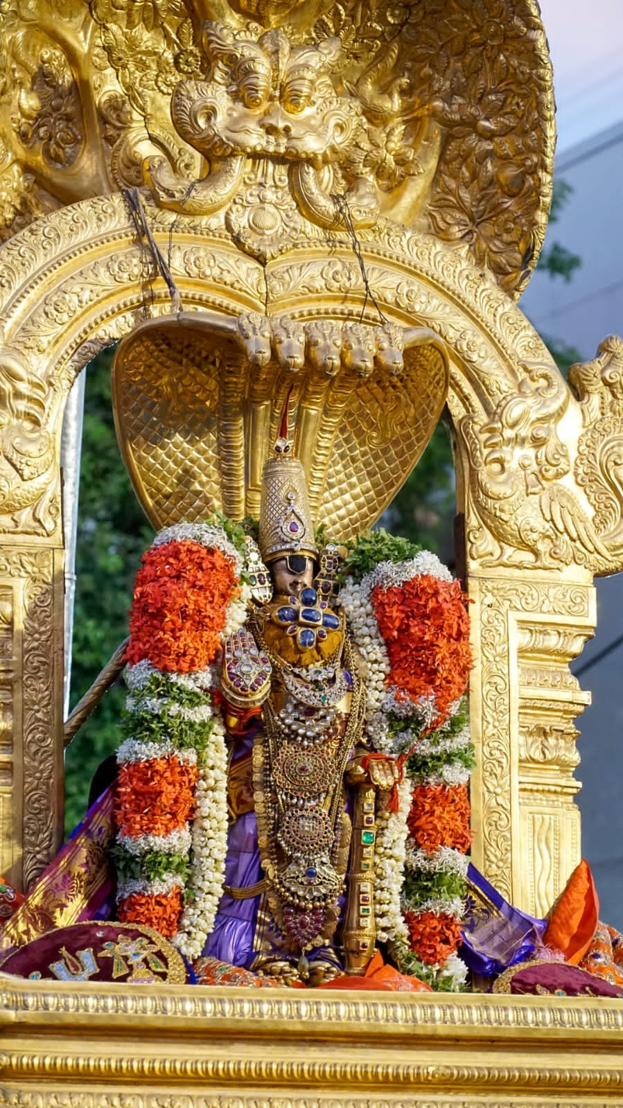 2024 ஸ்ரீரங்கம் சித்திரைதிருவிழா 2ம்-நாளில் கற்பக விருக்ஷ வாகனத்தில் நம்பெருமாள் - tamilnadutemplenet-09