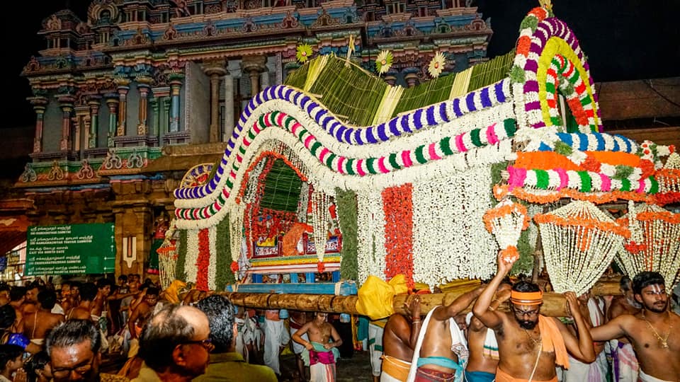 2024 ஸ்ரீரங்கம் சித்திரை திருவிழா ஆளும் பல்லாக்குடன் நிறைவு - tamilnadutemplenet - 05